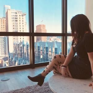 Meet your Posher, Ashley